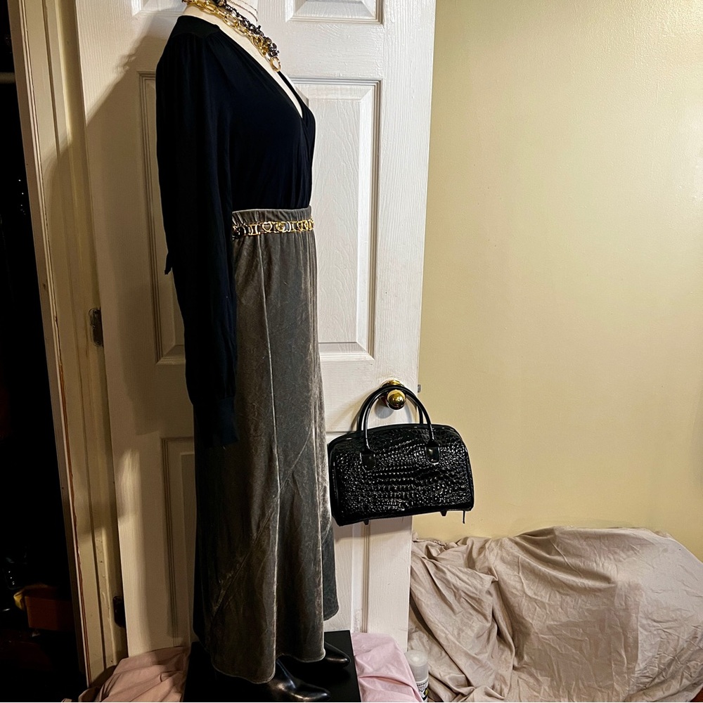 Front Row Shop Womens Gray Bias Asymmetric Cut Velvet Midi Boho Casual Skirt M/L - Picture 5 of 11